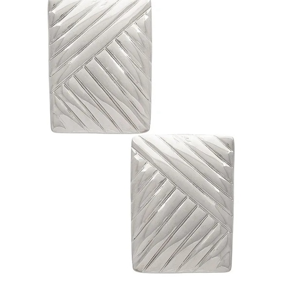 ISO! Earrings from Revolve - Picture 1 of 1